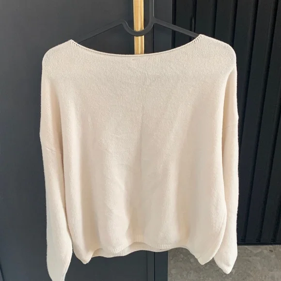 9. Gorgeous fringe sweater by Dixie - Picture 7 of 10